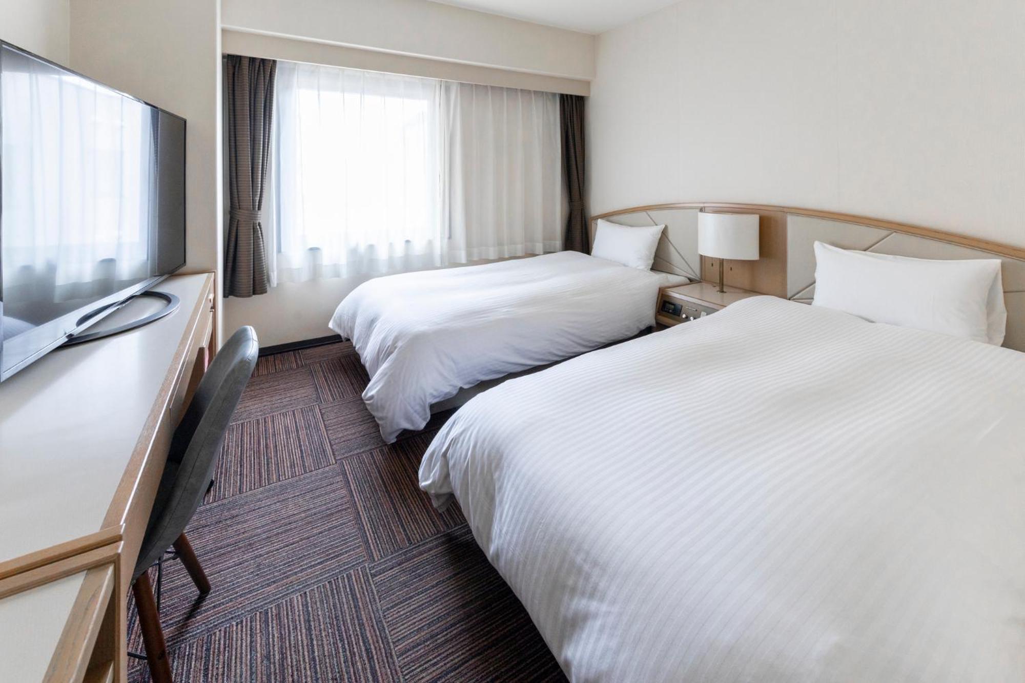 Court Hotel נייגאטה מראה חיצוני תמונה